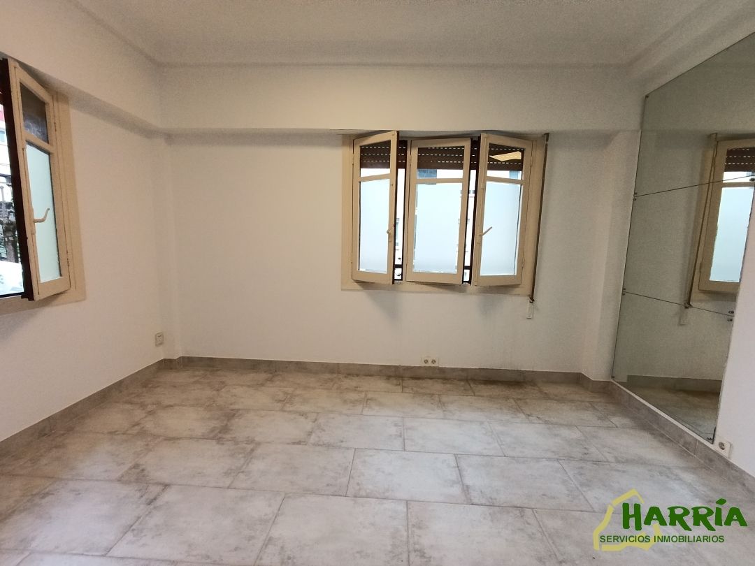 oficina en alquiler en pasaia